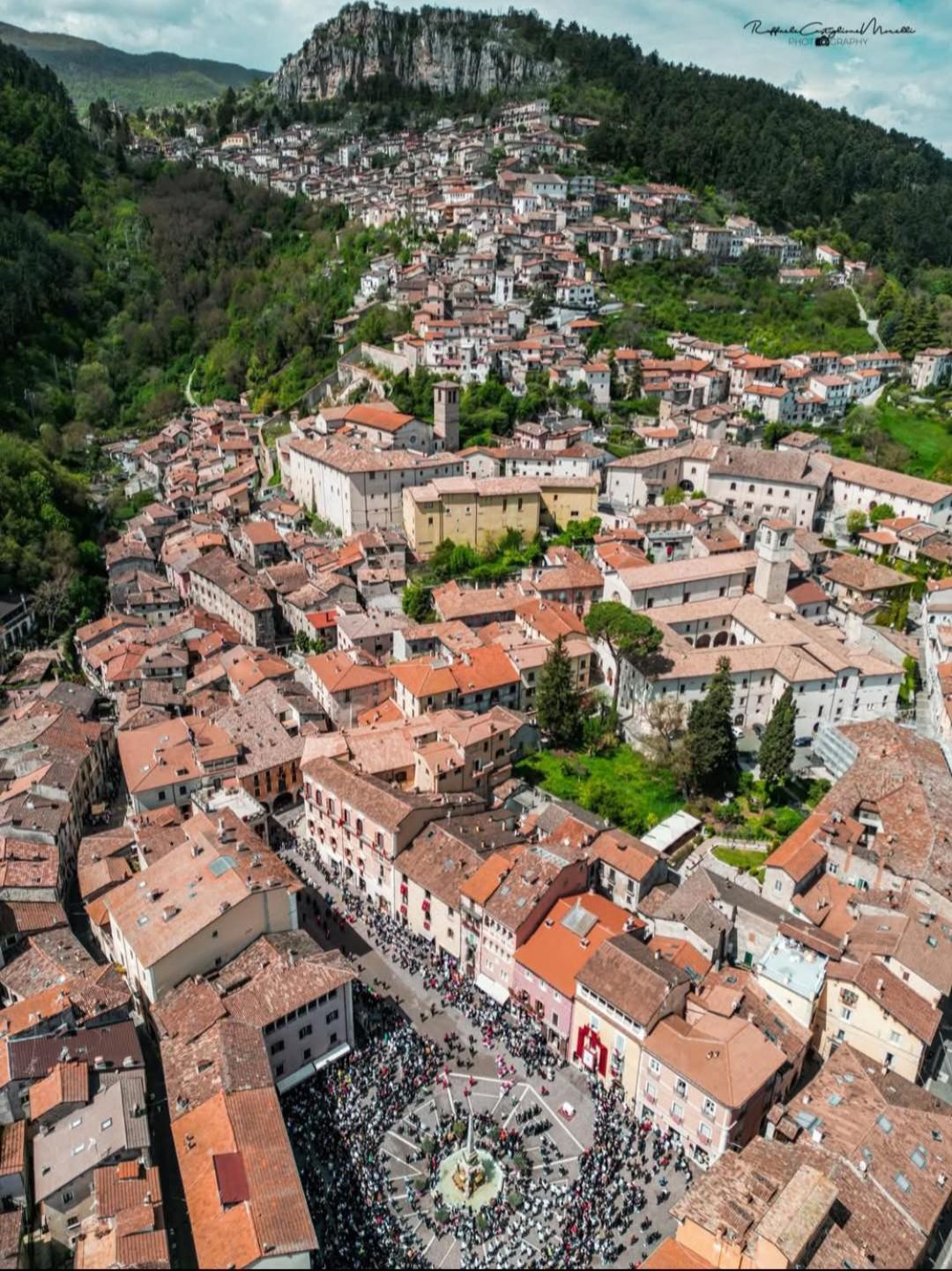 Appartamento Luzzi Tagliacozzo Luaran gambar